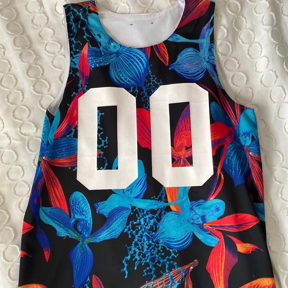 Hawaiian floral style tank top (reversible)